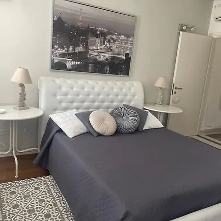 La Di Giulia 4* فيرّارا